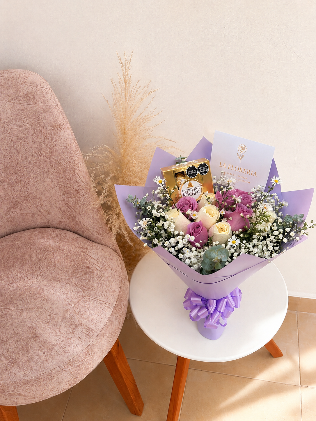 Encanto de Amor – Rosas Mixtas & Ferrero Rocher