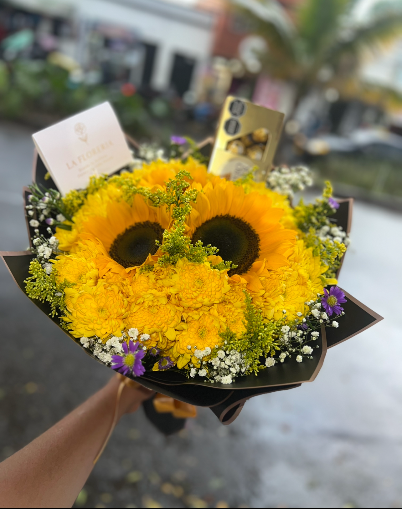 Bouquet de Girasoles con Ferrero Rocher ✨