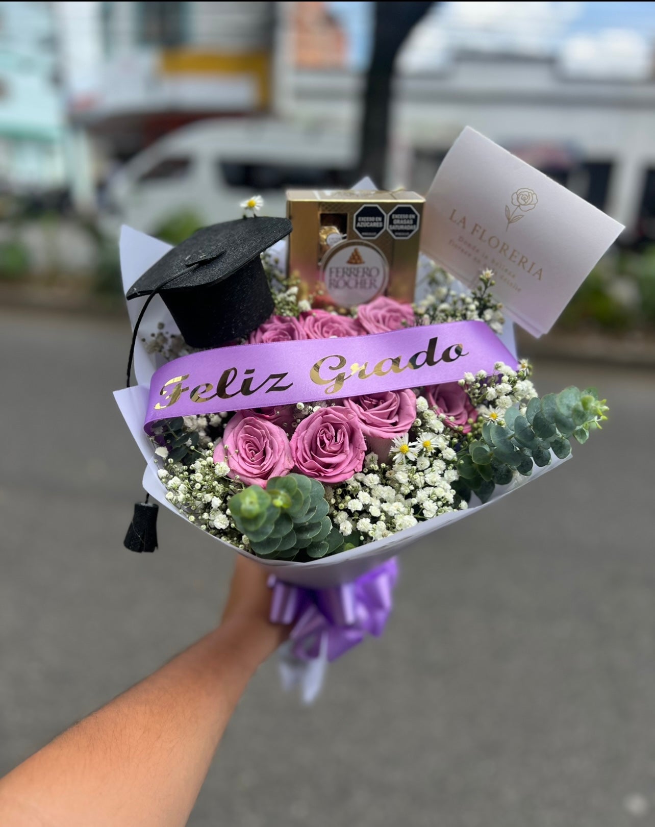 💜 Ramo de Graduación Deluxe: